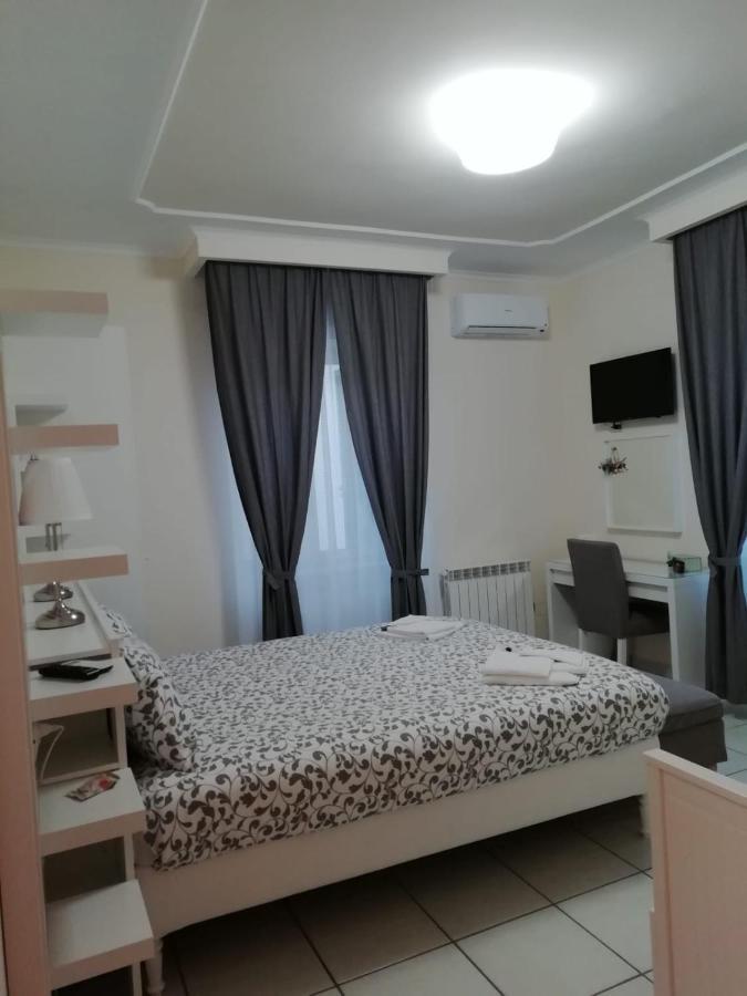 B&B Flavio Pozzuoli Ngoại thất bức ảnh
